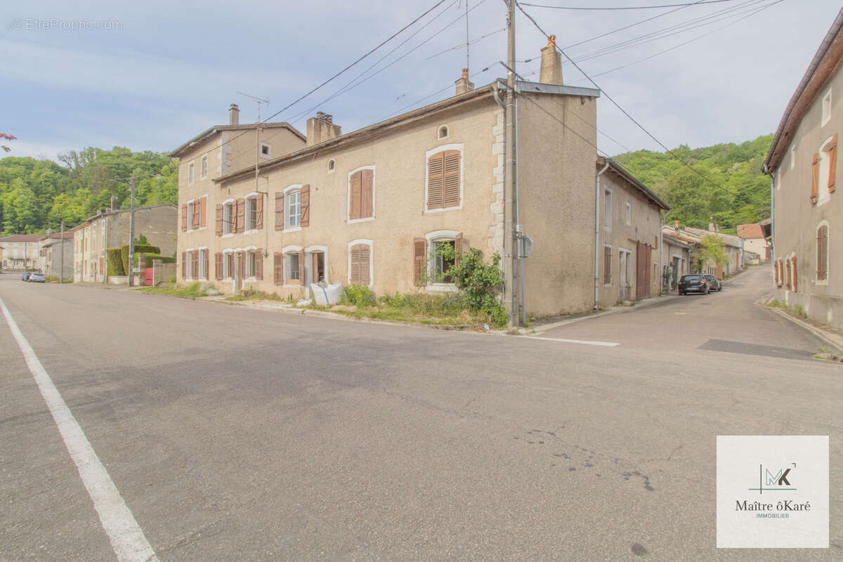 Maison à MAXEY-SUR-VAISE