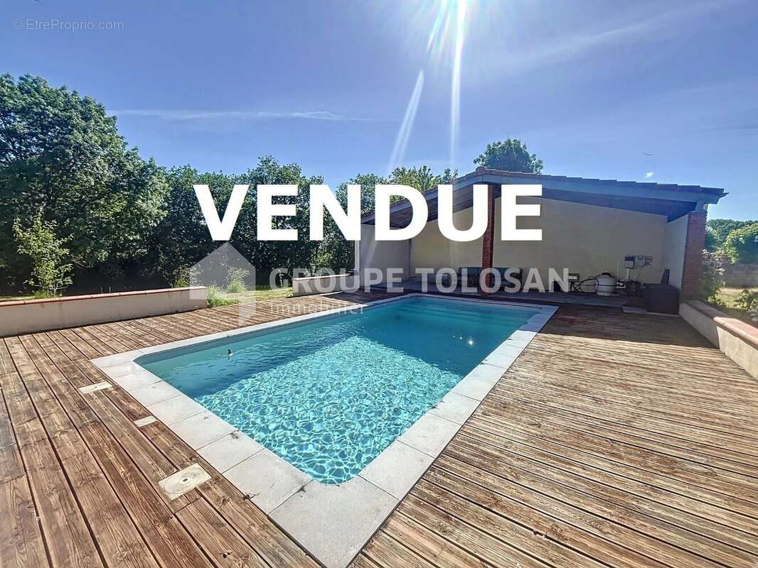 Maison à LANTA