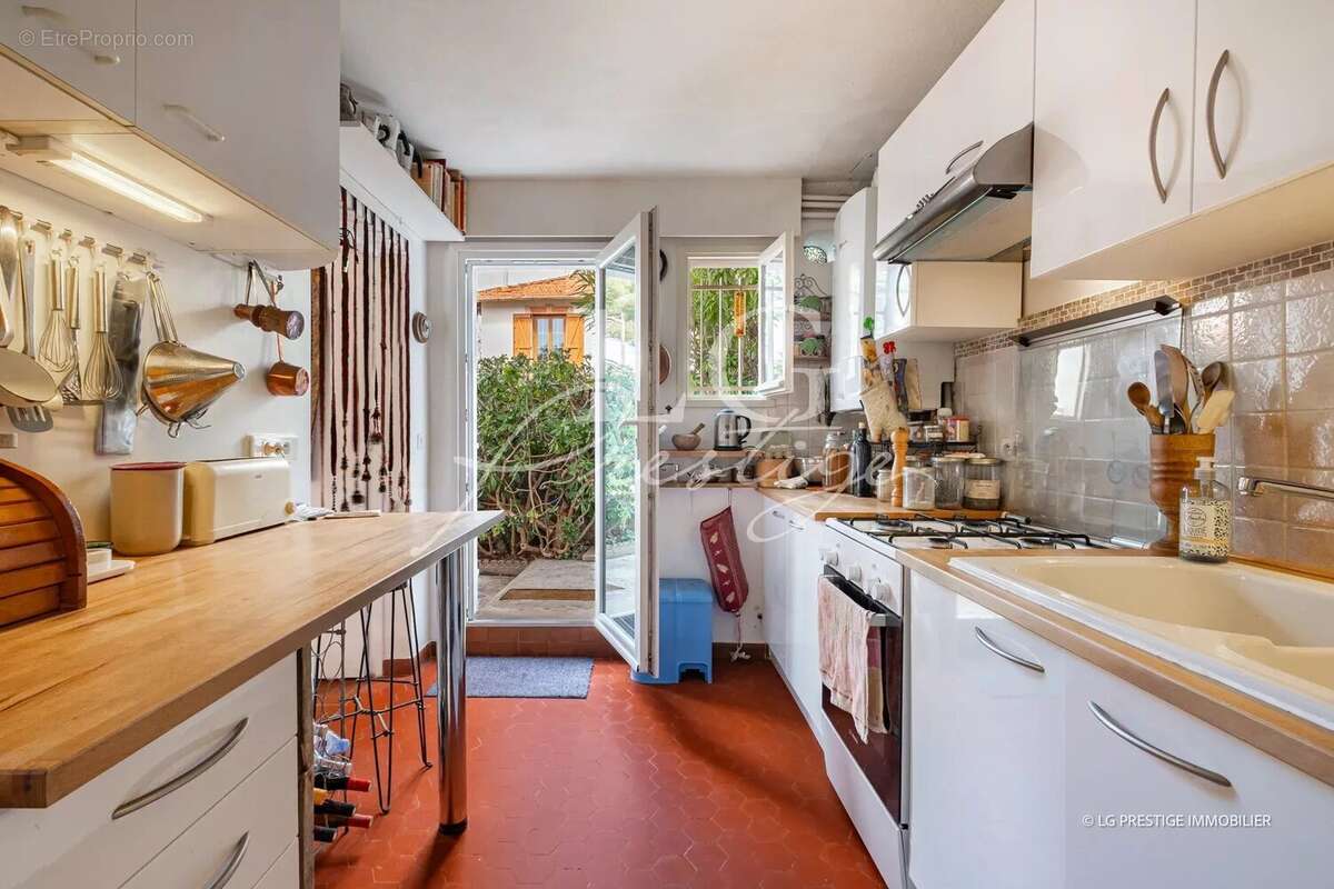Maison à MANDELIEU-LA-NAPOULE
