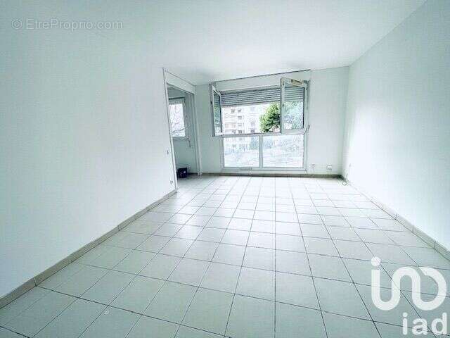 Photo 6 - Appartement à MARSEILLE-5E