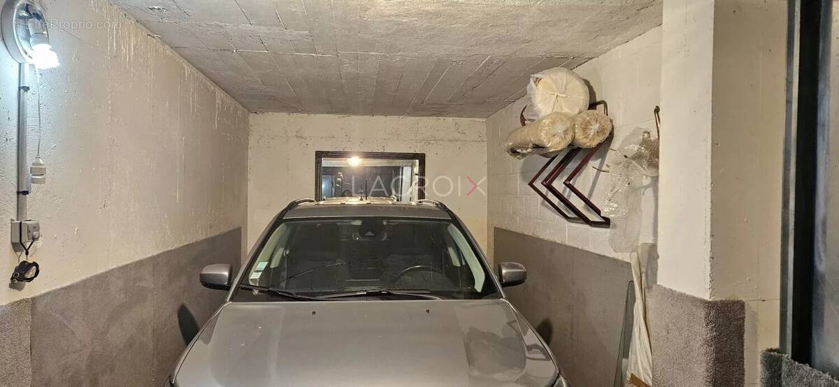 Parking à GENTILLY