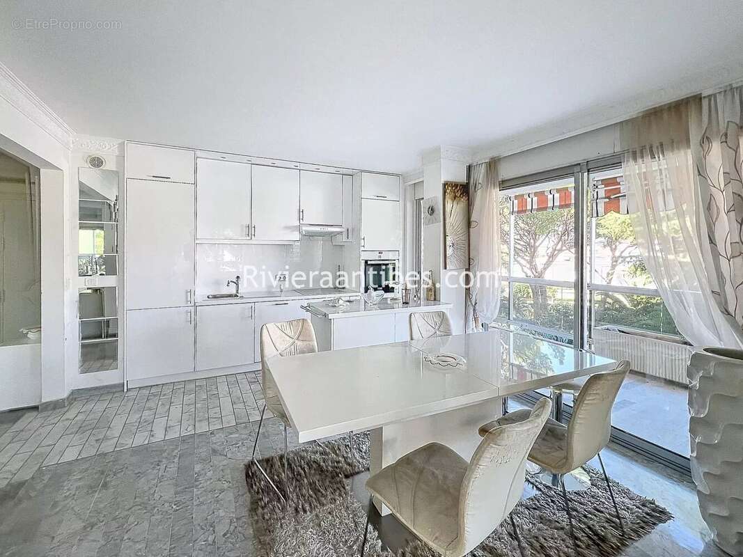Appartement à ANTIBES
