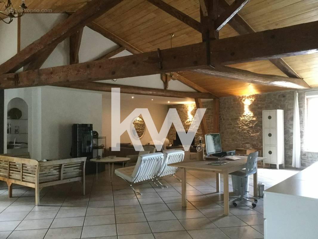 Appartement à SOUAL
