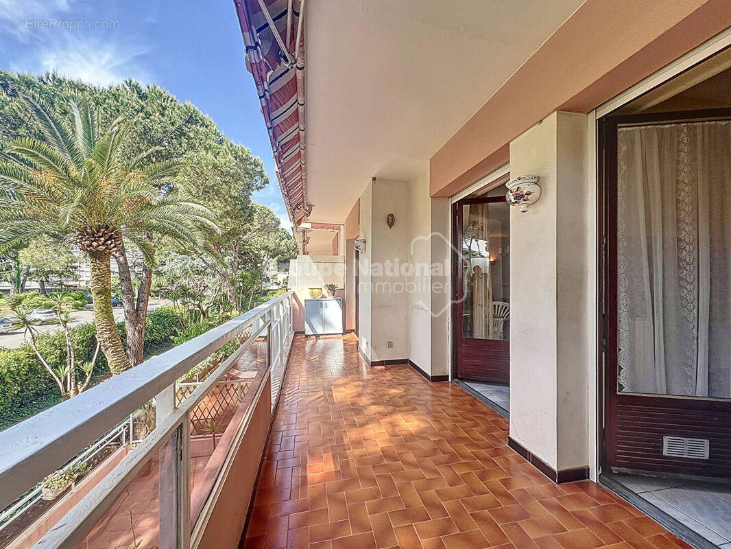 Appartement à MANDELIEU-LA-NAPOULE