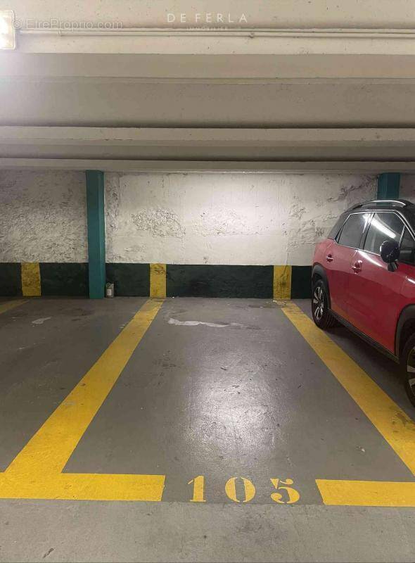 Parking à PARIS-14E