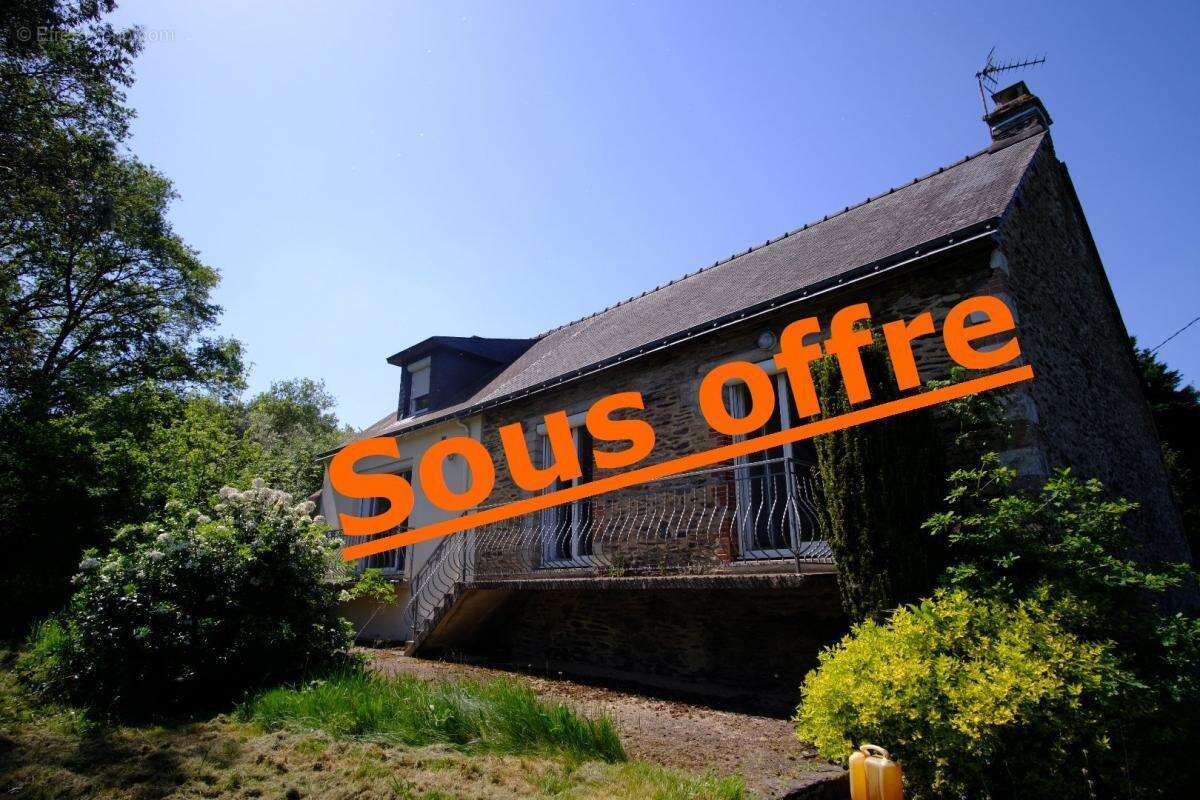 Maison à MONTENEUF