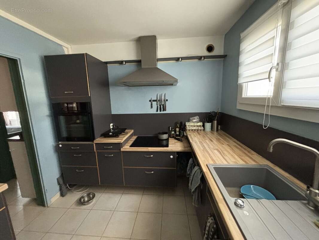 Appartement à MONTIGNY-LE-BRETONNEUX