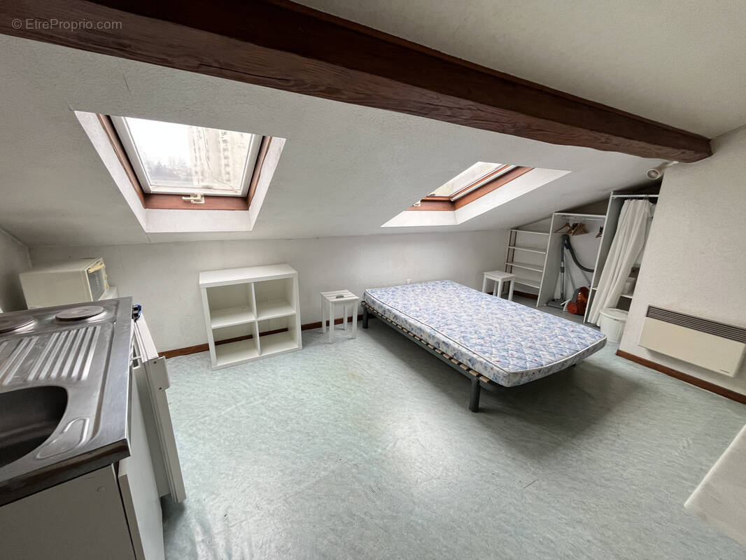 Appartement à SAINT-ETIENNE