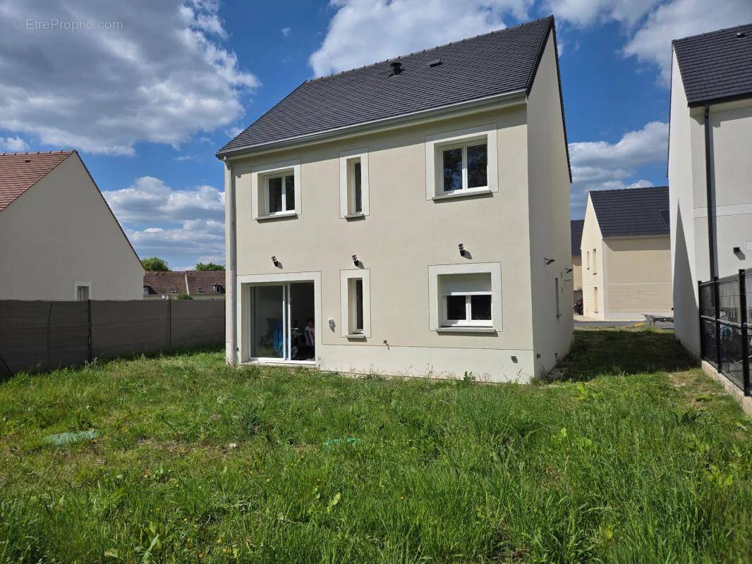 Maison à TROSLY-BREUIL