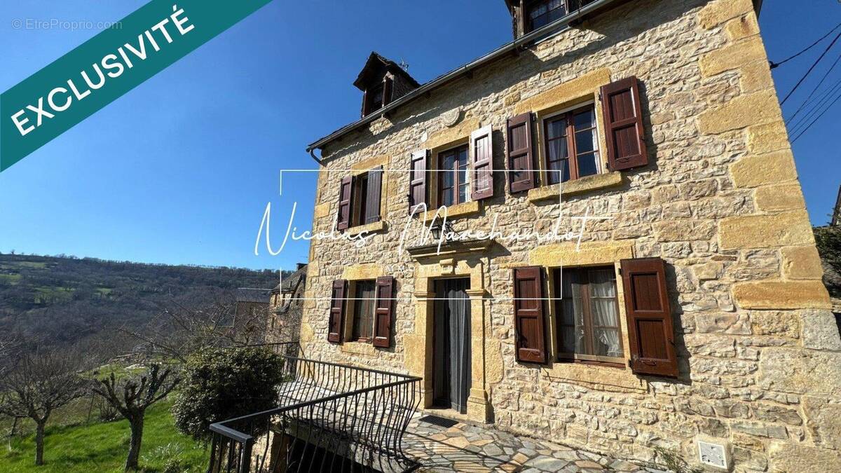 Photo 1 - Maison à PRADES-D&#039;AUBRAC