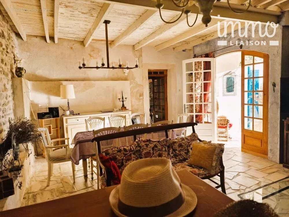 Maison à VISAN