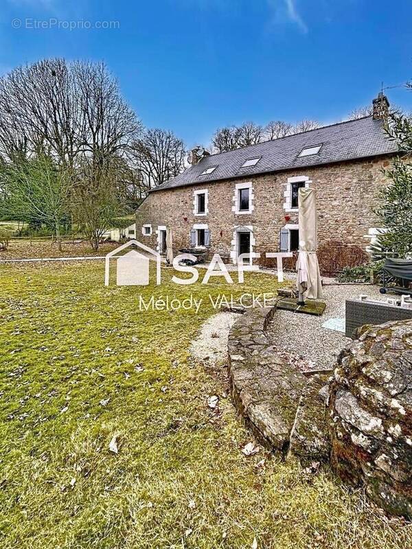 Photo 1 - Maison à LANGOELAN