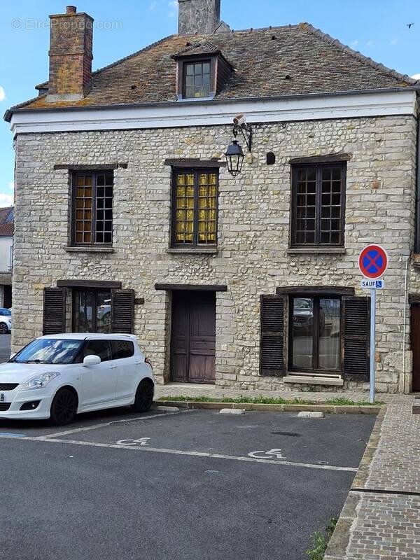 Maison à LA FERTE-ALAIS