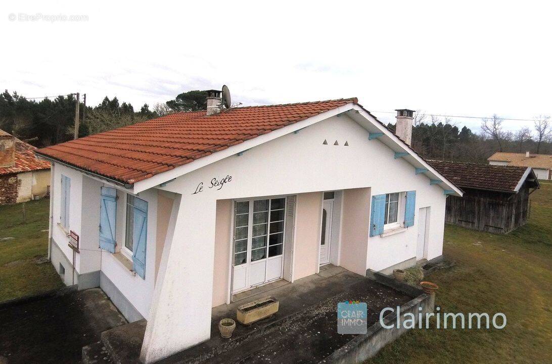 Maison à BAZAS