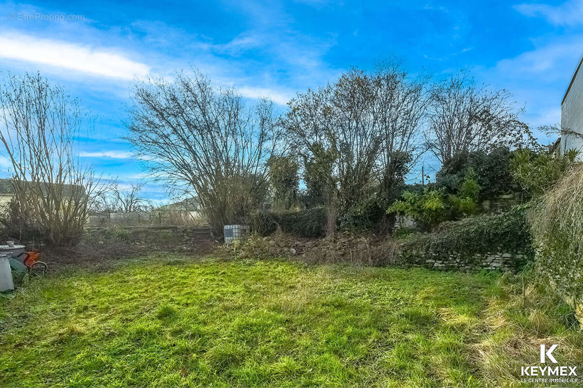Appartement à FONTENAY-EN-PARISIS