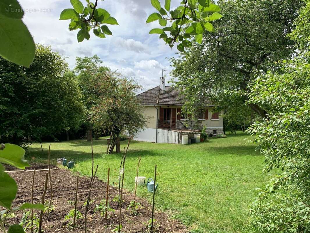 Maison à DAMPMART