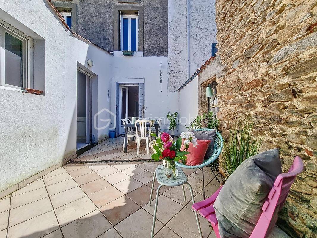 Maison à PONT-DE-LARN