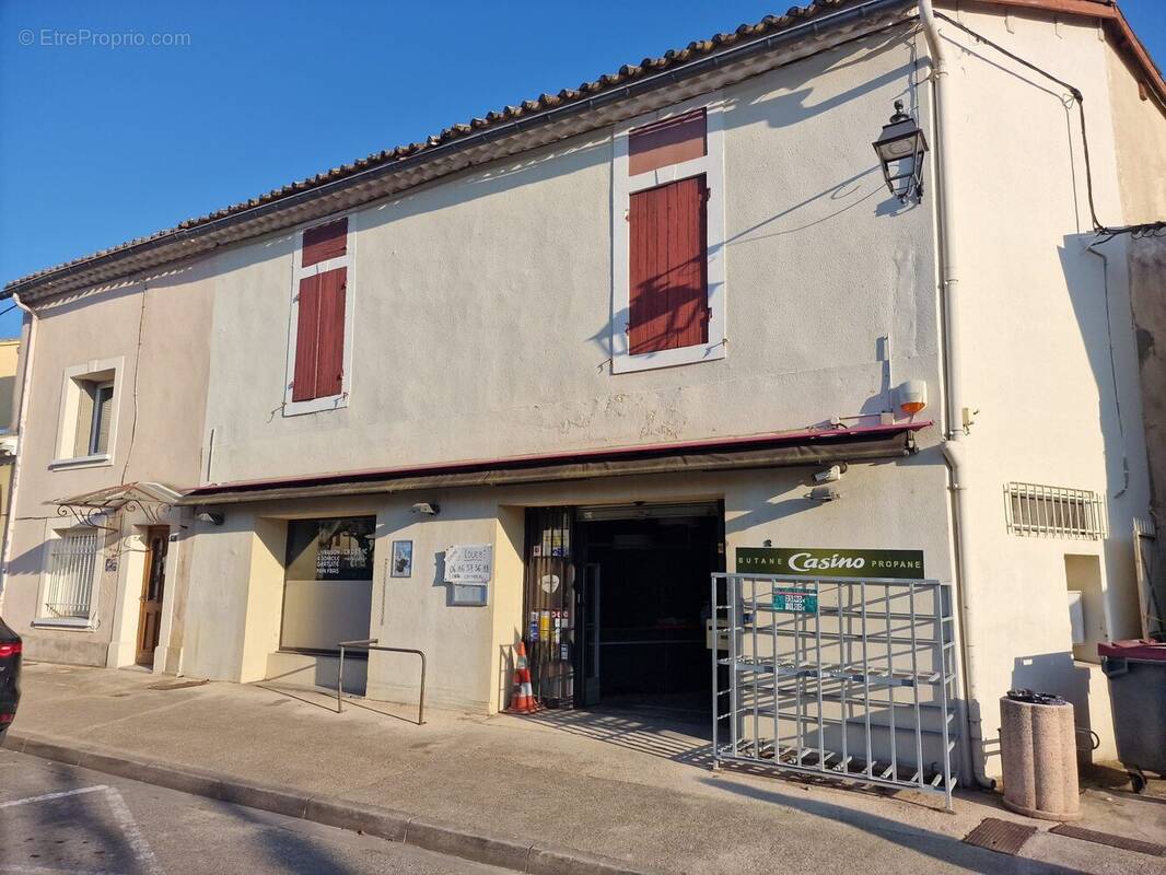 Commerce à LAPALUD