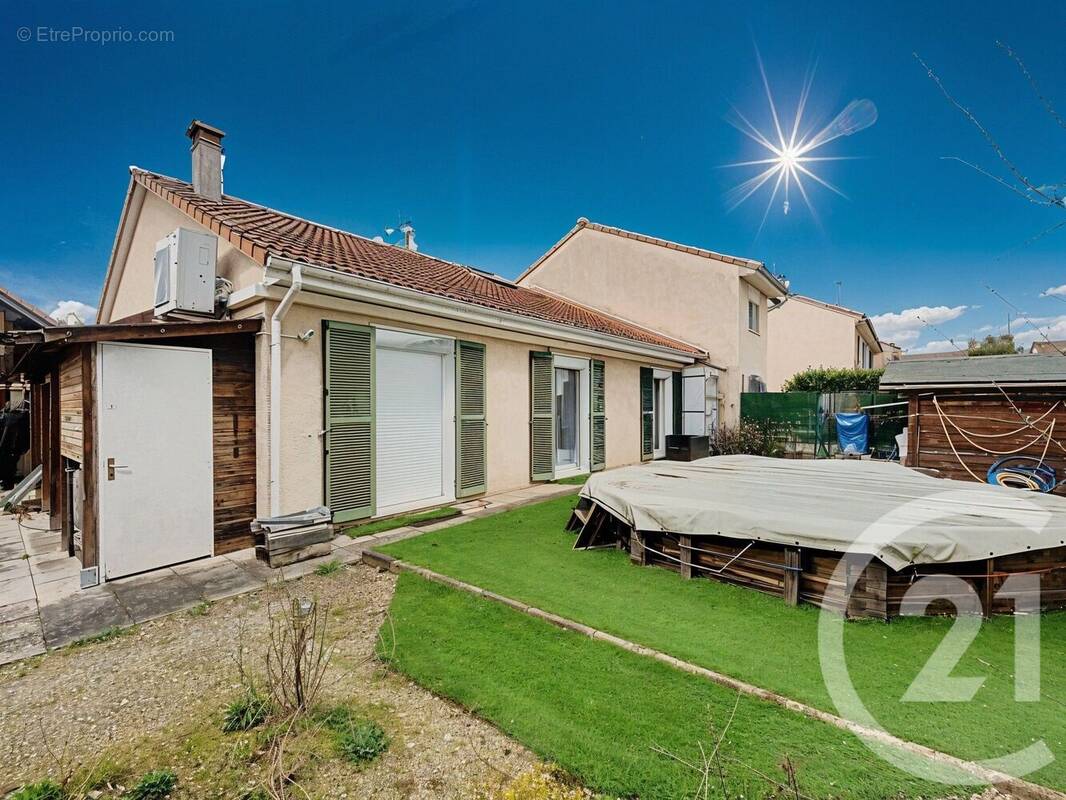 Maison à CORBAS