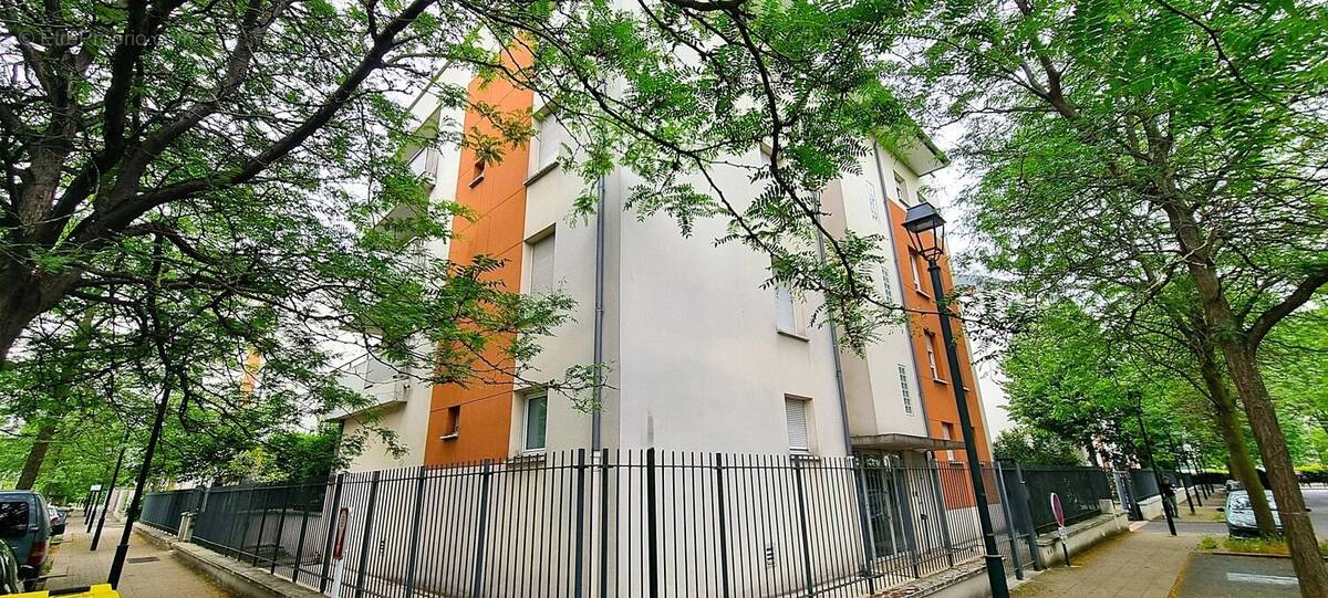 Appartement à CHELLES