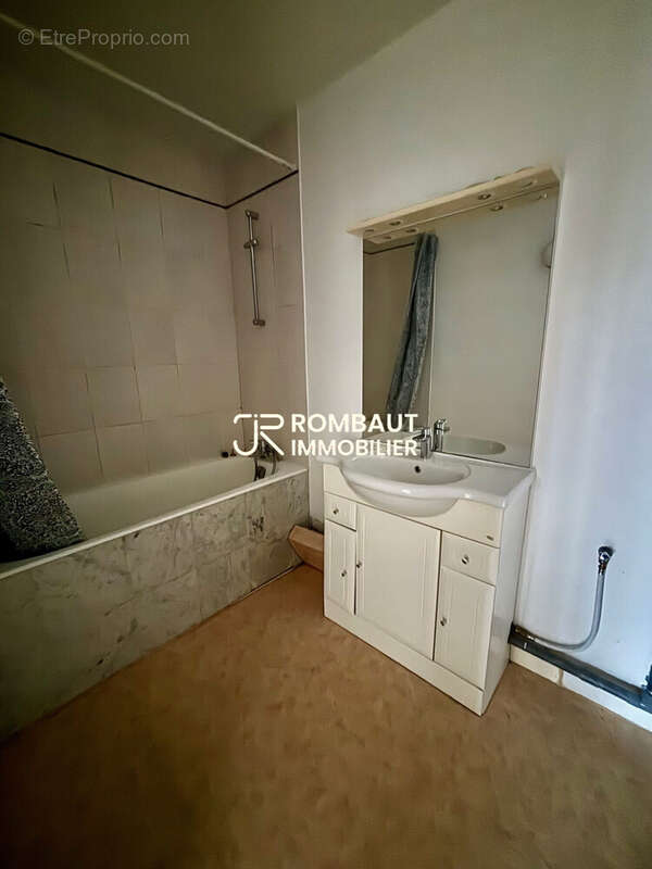 Appartement à LA CELLE-SAINT-CLOUD