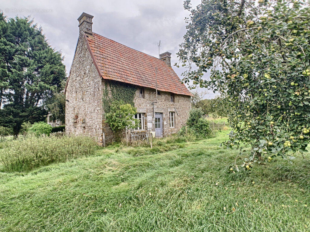 Maison à JUVIGNY-LE-TERTRE