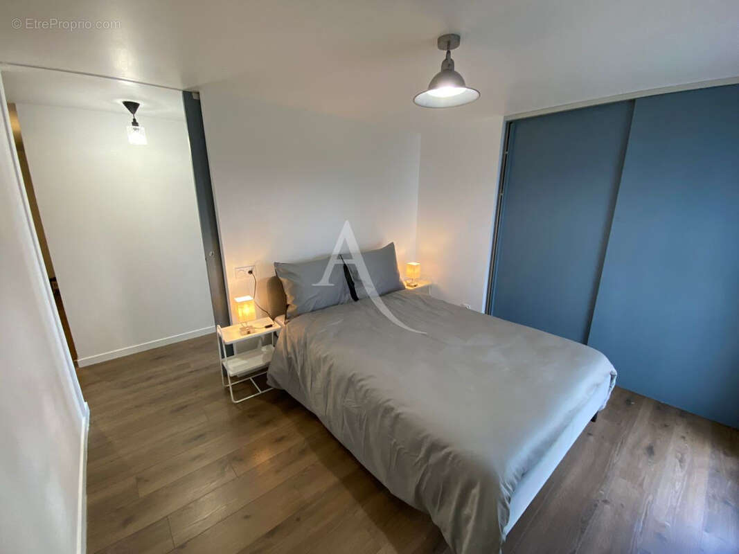 Appartement à SURESNES