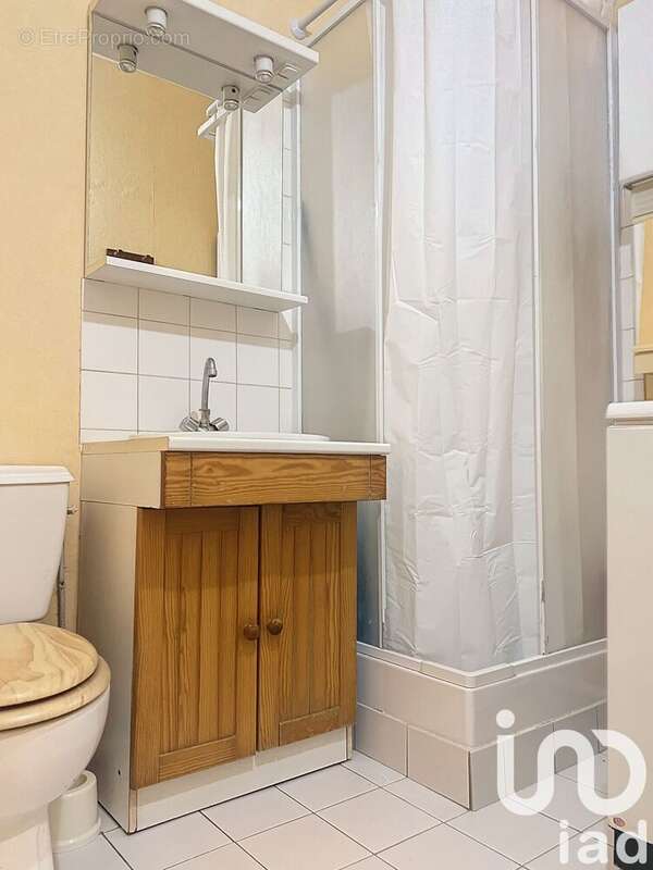 Photo 9 - Appartement à SAINT-MAUR-DES-FOSSES