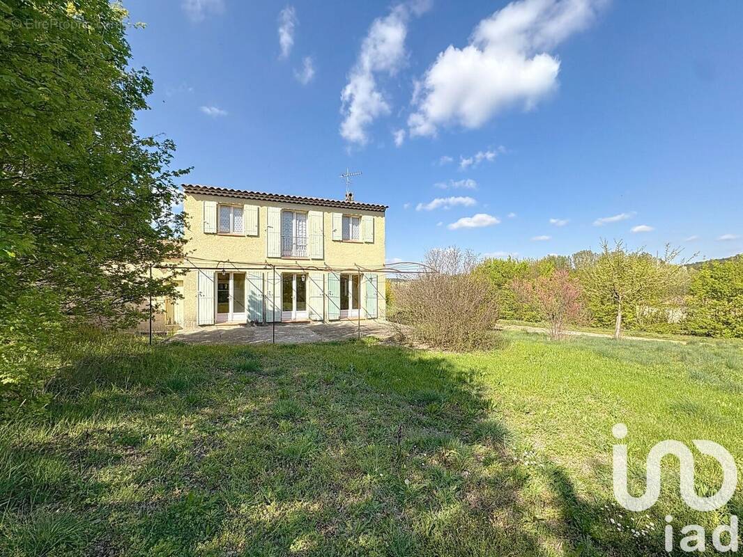 Photo 1 - Maison à VENELLES