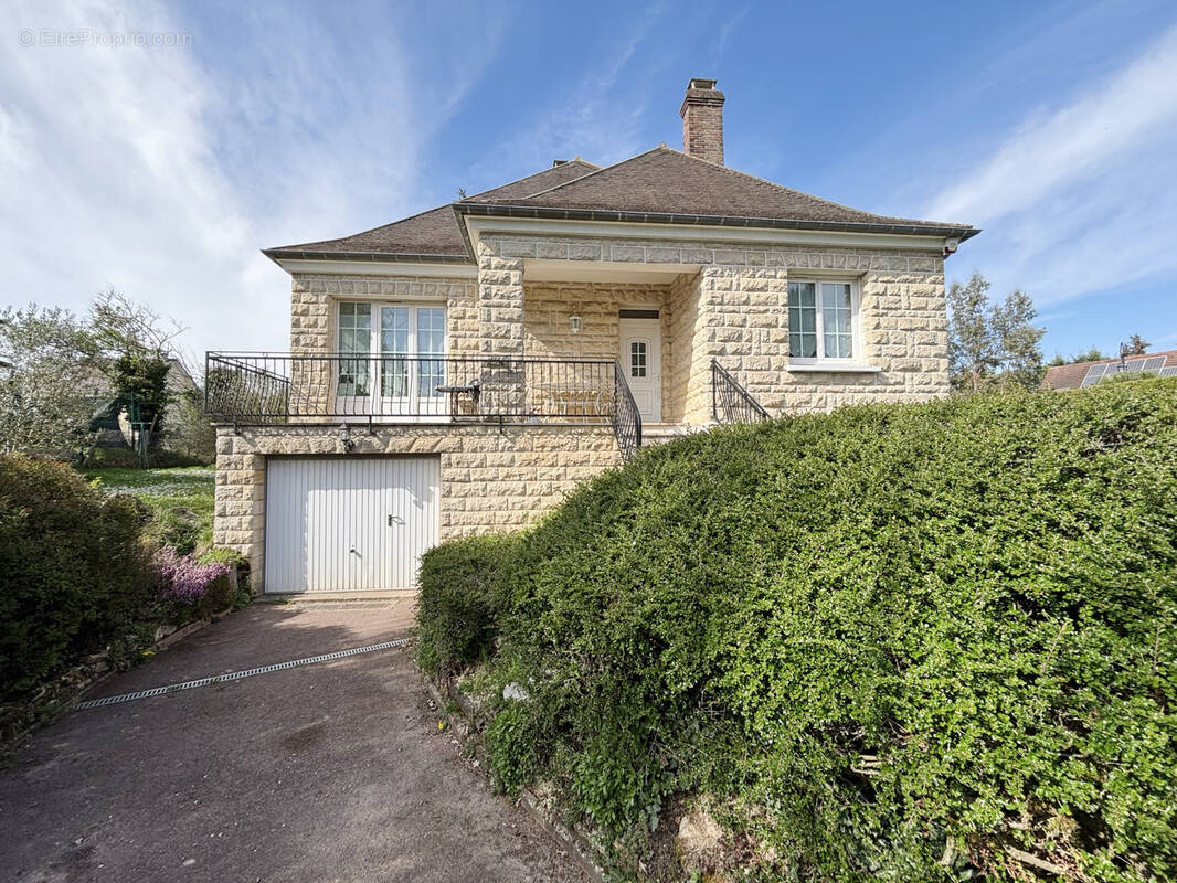 Maison à L&#039;ISLE-ADAM
