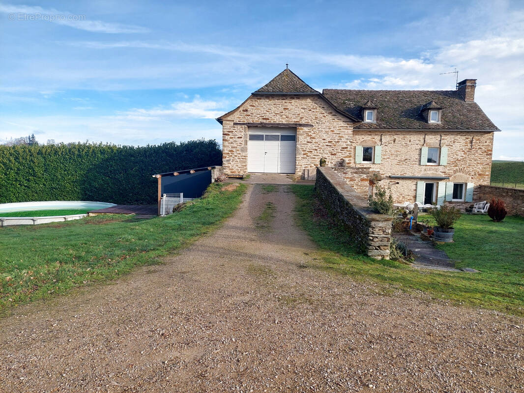 Maison à QUINS