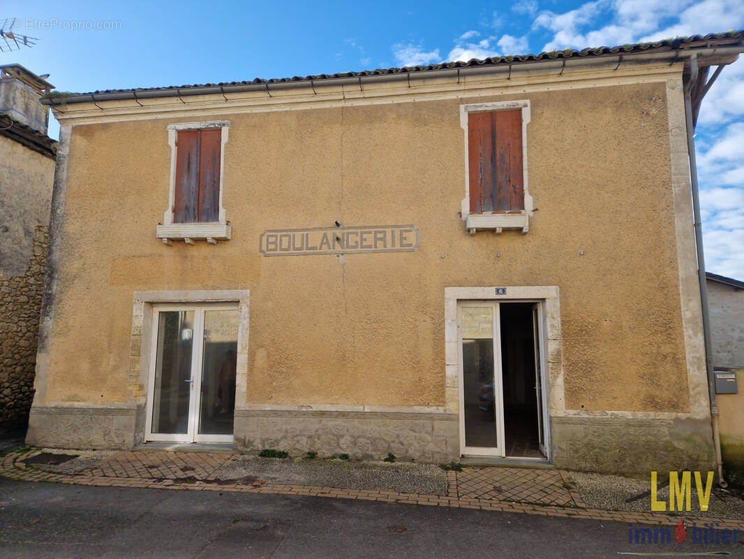 Maison à RAUZAN