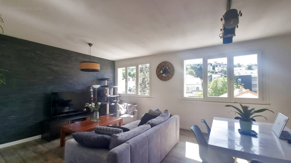 Appartement à CHAMALIERES