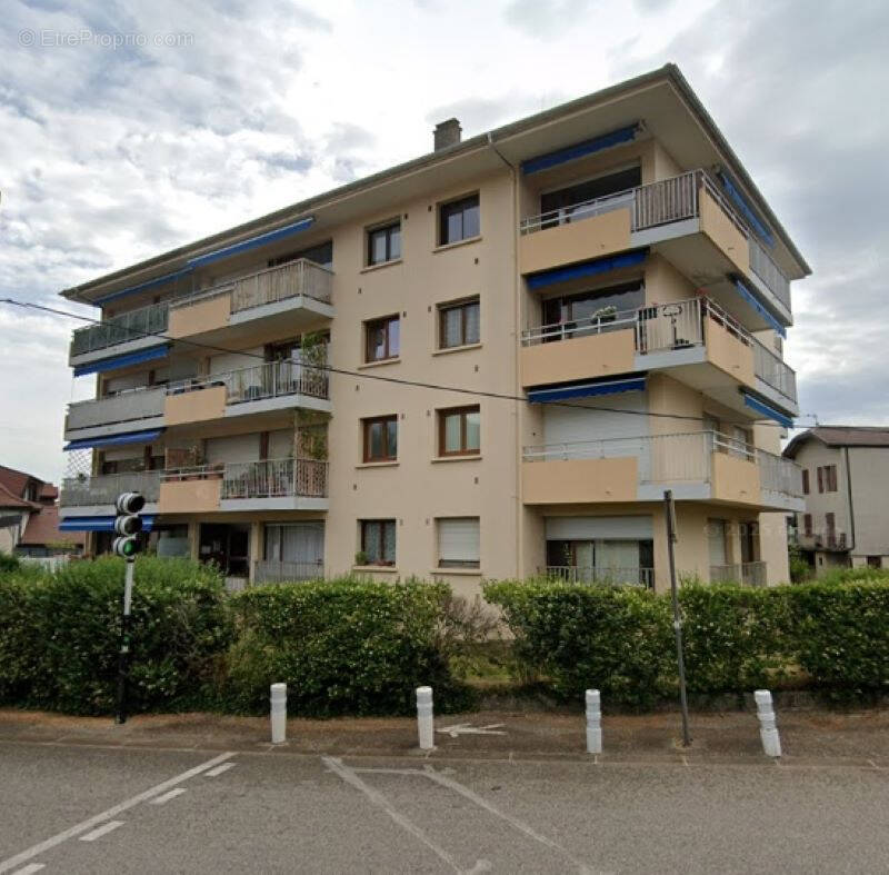 Appartement à DIVONNE-LES-BAINS