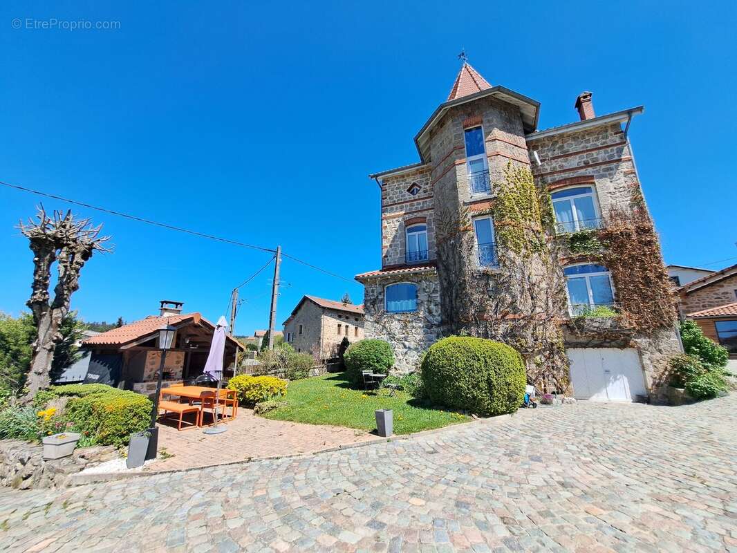 Photo 2 - Maison à USSON-EN-FOREZ