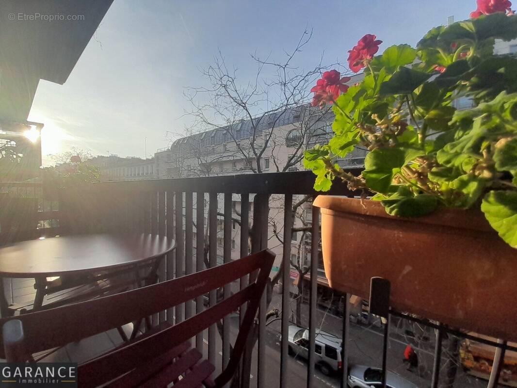 Appartement à PARIS-12E