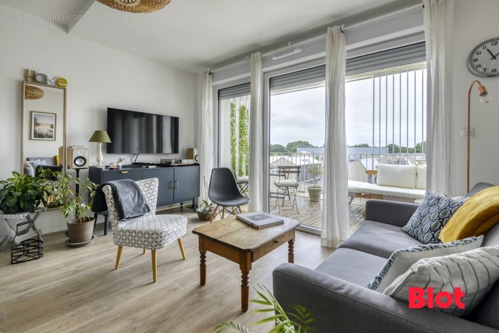 Appartement à REZE