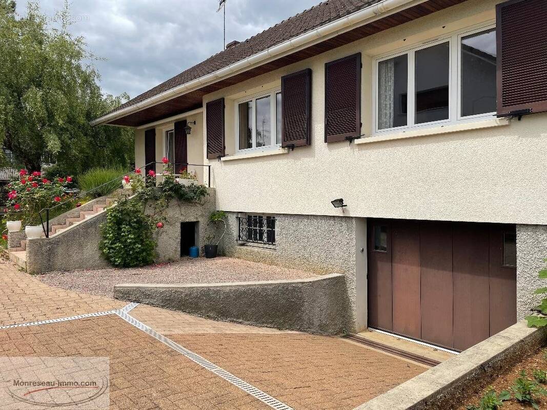 Maison à FONTAINE-LES-DIJON