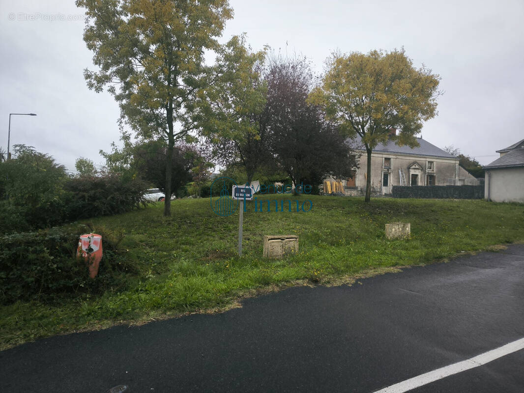 Maison à MURS-ERIGNE