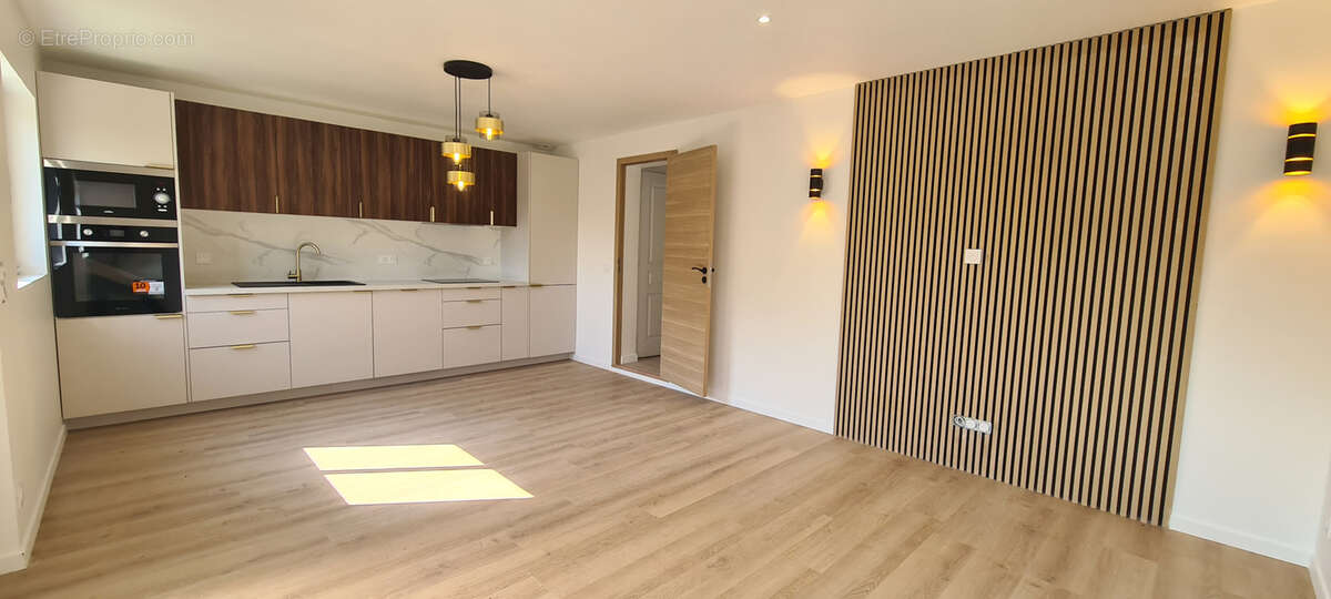 Maison à VILLECRESNES