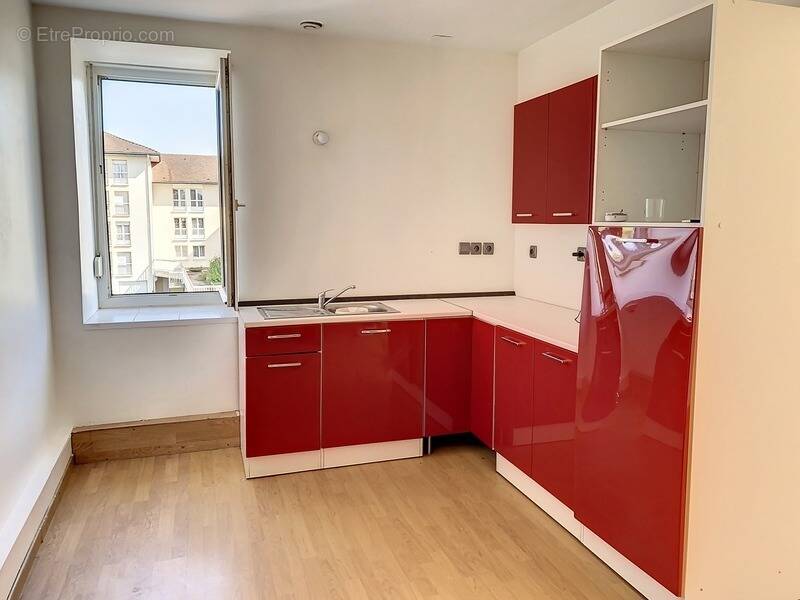 Appartement à GRAY
