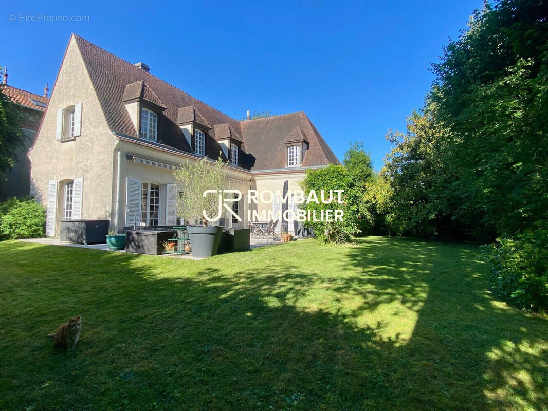 Maison à VAUCRESSON