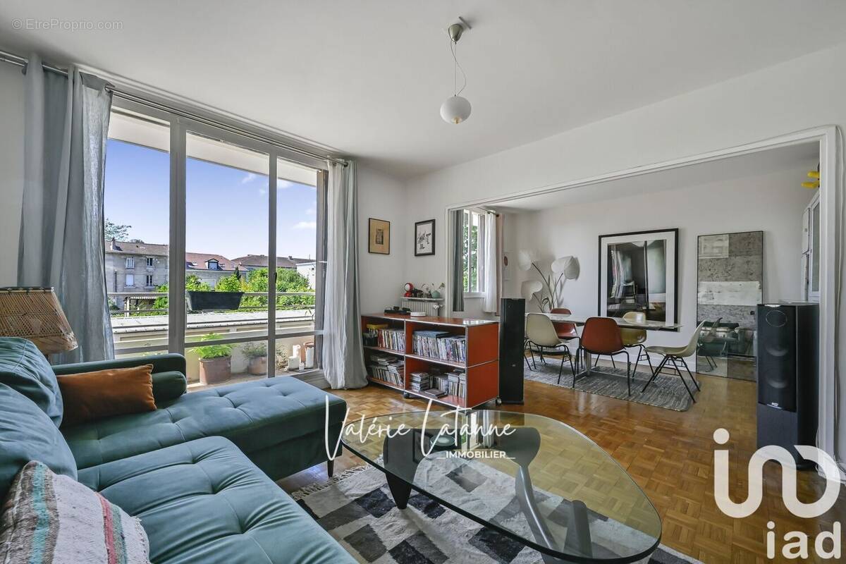 Photo 1 - Appartement à SAINT-MAUR-DES-FOSSES