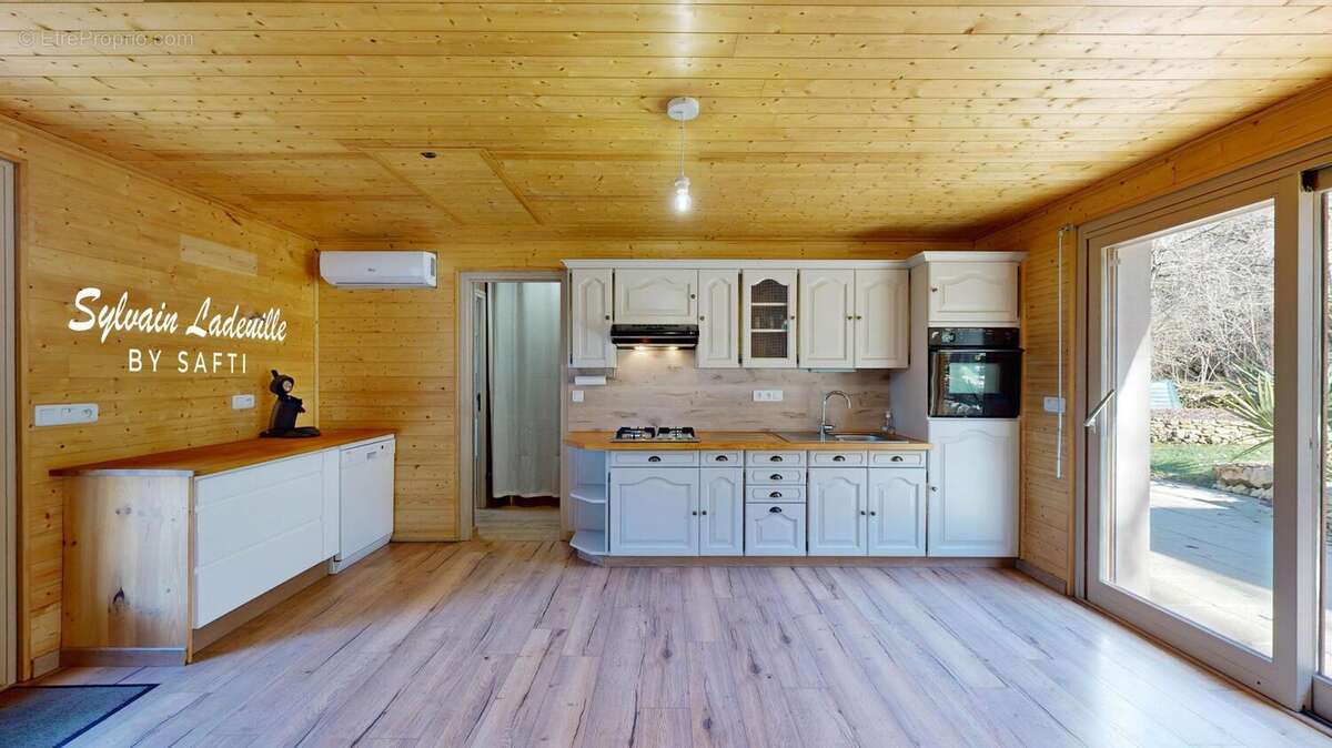 Photo 2 - Maison à LE BUGUE
