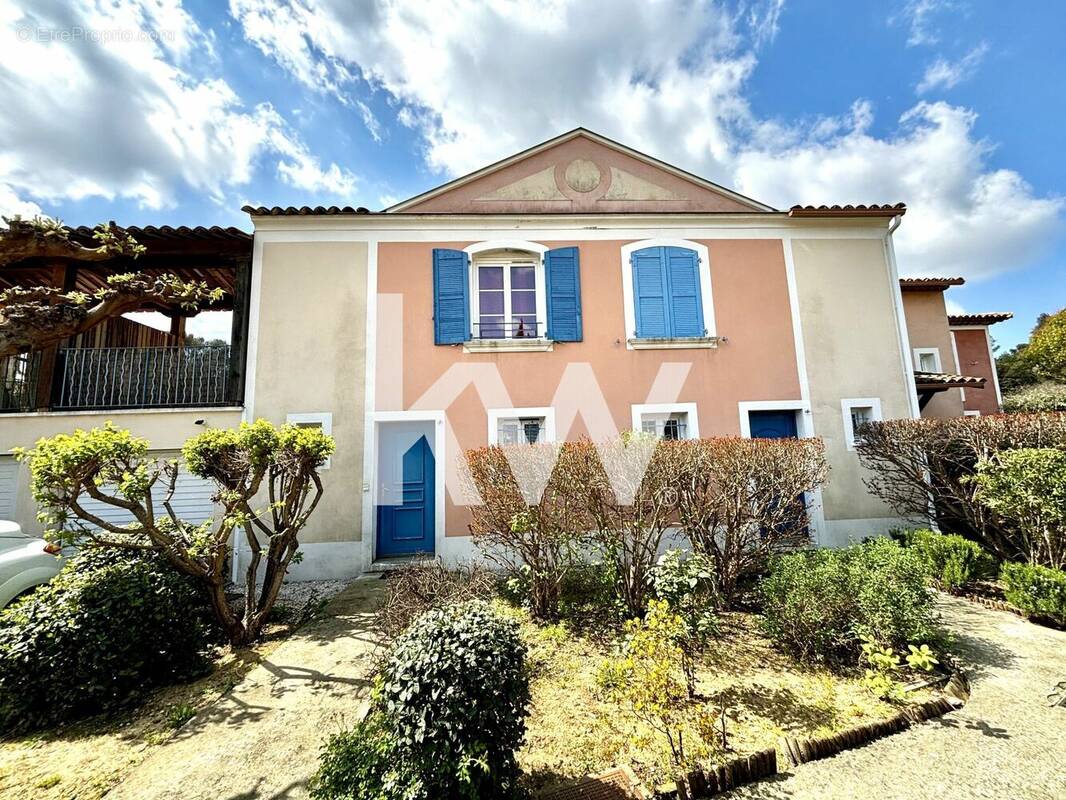 Maison à JACOU