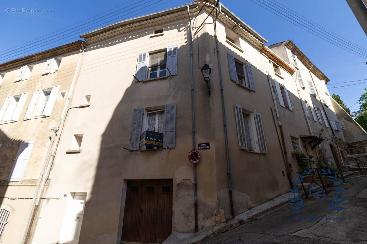 Appartement à BARJOLS