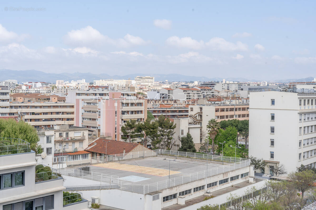 Appartement à MARSEILLE-8E
