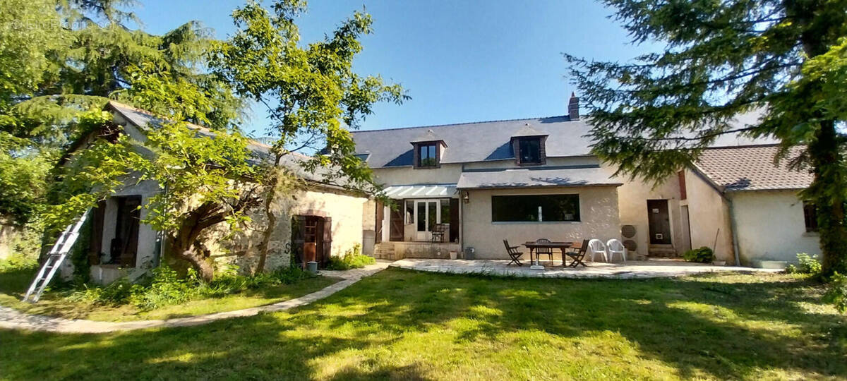 Maison à HANCHES