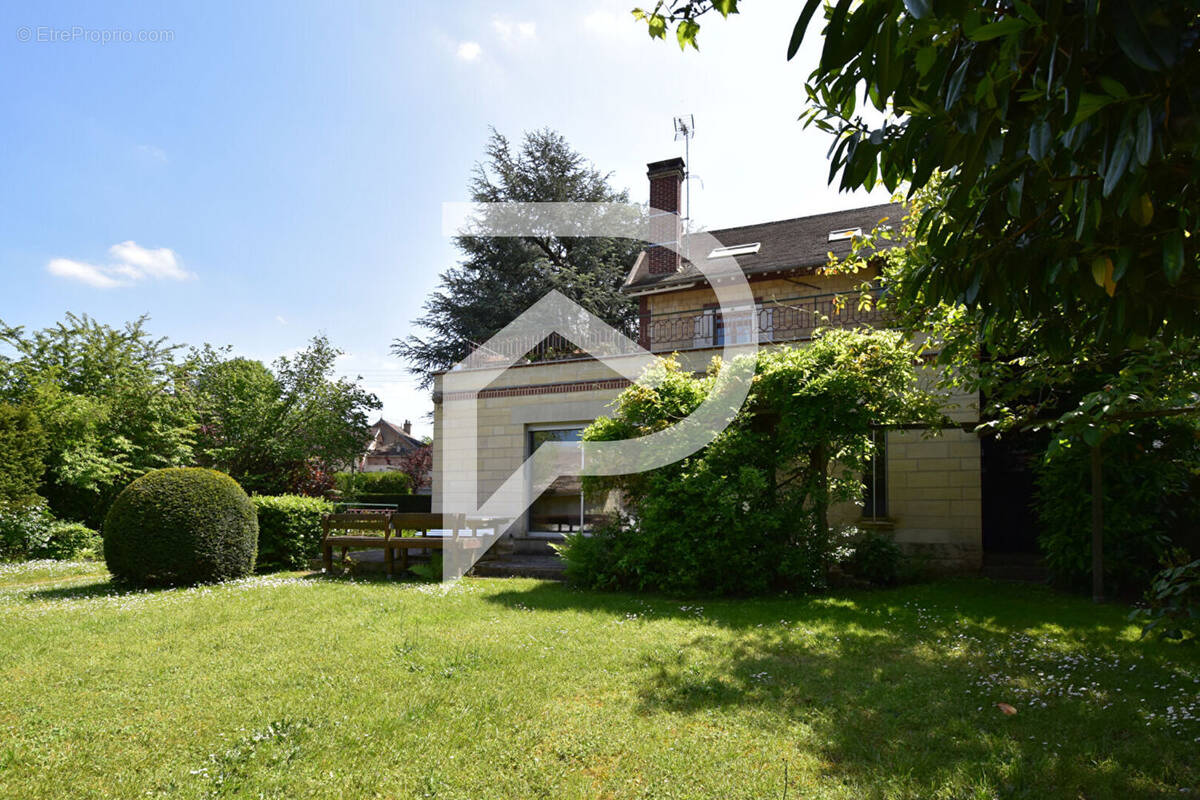 Maison à COYE-LA-FORET