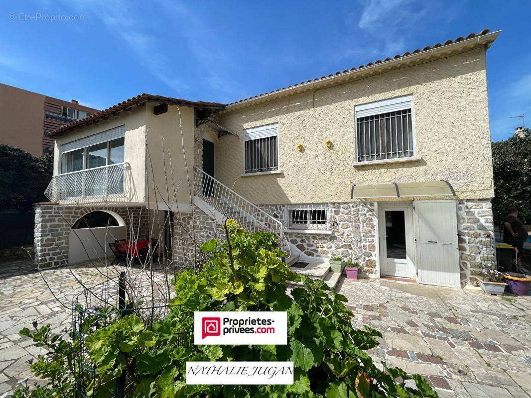 Maison à LA VALETTE-DU-VAR